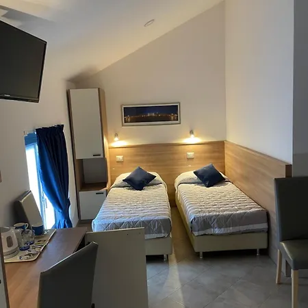 Montecarlo Ξενοδοχείο Μιλάνο