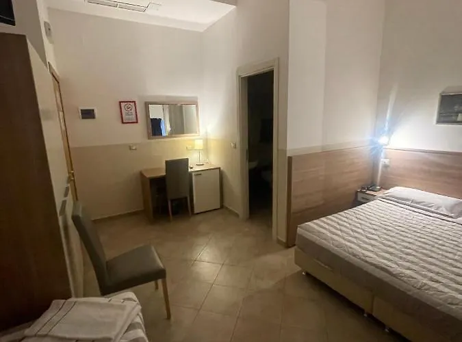 Montecarlo Ξενοδοχείο