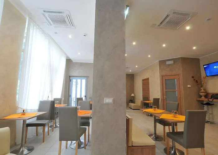 Ξενοδοχείο Montecarlo