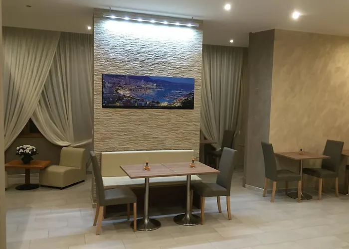 Montecarlo Ξενοδοχείο Μιλάνο