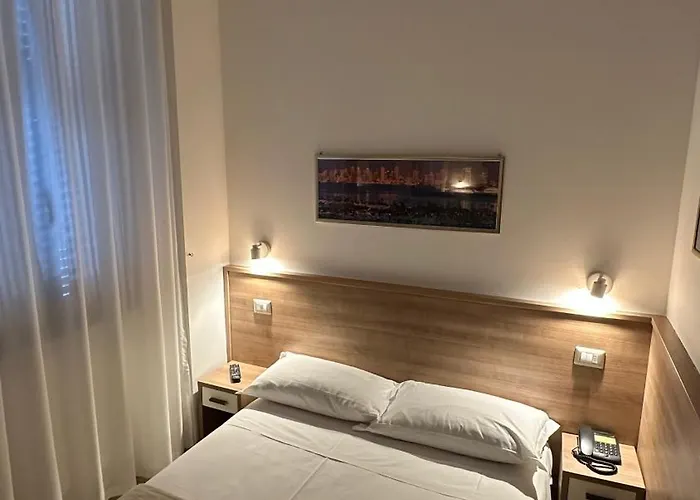 Montecarlo Ξενοδοχείο