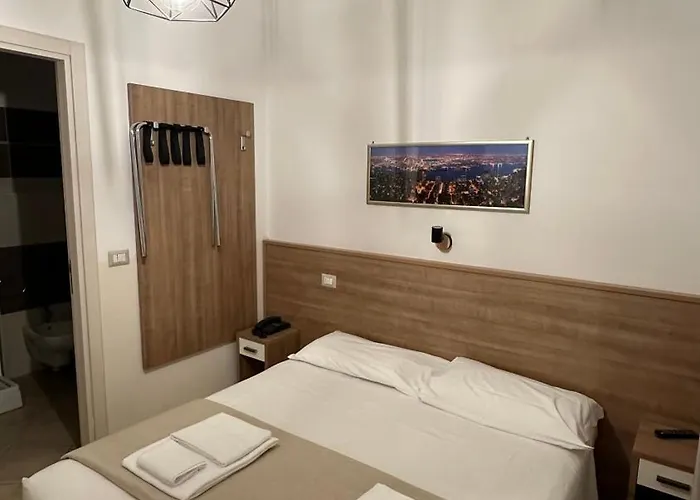 Ξενοδοχείο Montecarlo 3*