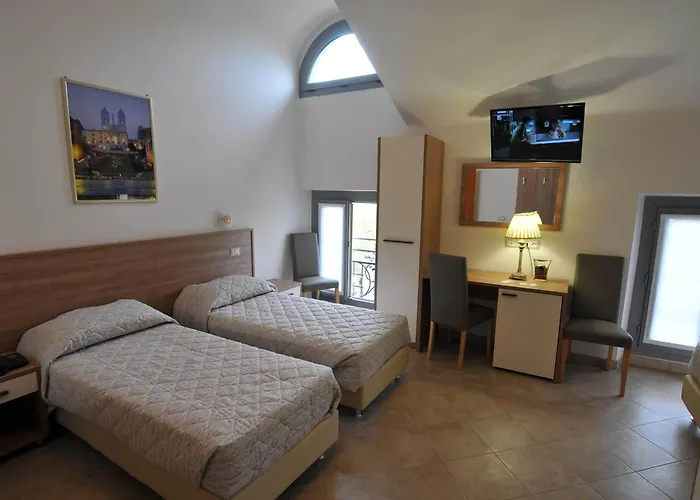 Montecarlo Ξενοδοχείο