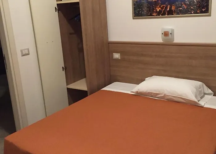 Ξενοδοχείο Montecarlo 3*
