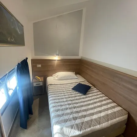 Szálloda Montecarlo Milánó