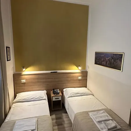 Montecarlo 3* Milánó