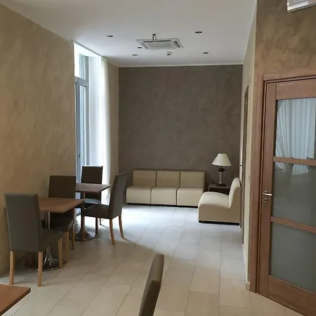 Montecarlo 3* ميلان